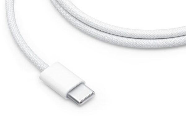 Cable type c iPhone 15